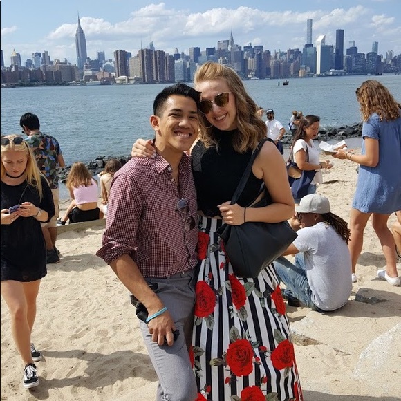 Welcome to Kaydee's Closet! - Picture 5 of 6