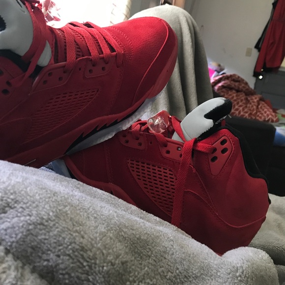 University Red 5s - Picture 1 of 2
