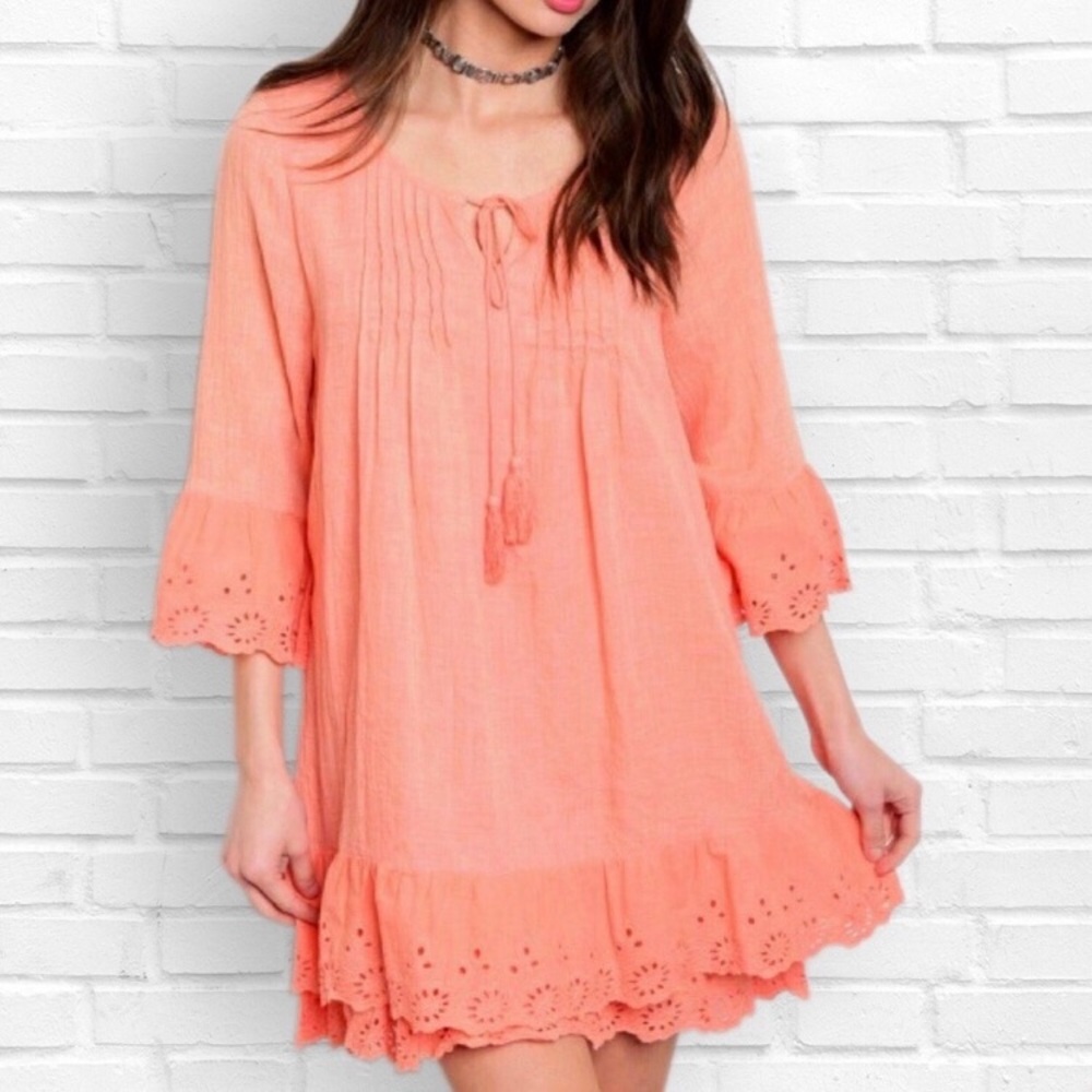 🌟🌟Beautiful Coral Crochet Dress🌟🌟 - Picture 2 of 3