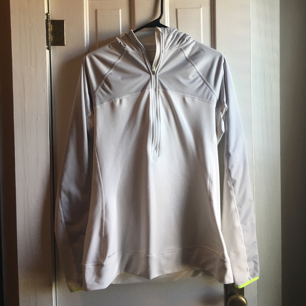 Nike 1/4 zip pullover.