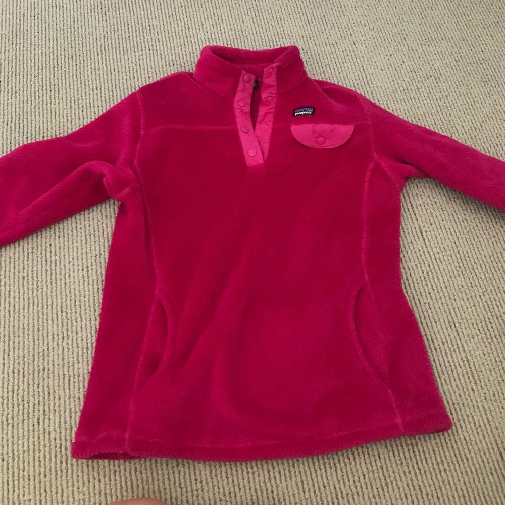 Girls Patagonia pullover