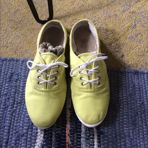 American Apparel Tennis Shoes: Lemon, Size 9