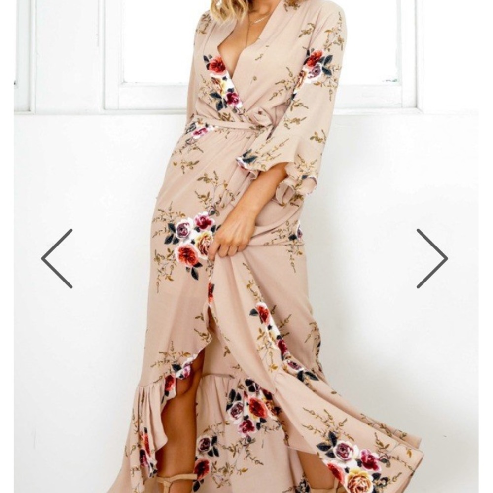 Showpo Floral Maxi dress in beige