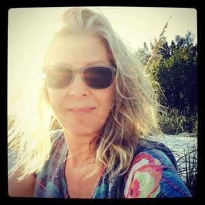 Meet your Posher, Debra