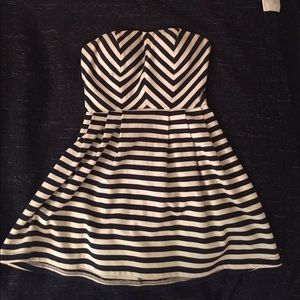 Fun strapless navy stripped dress