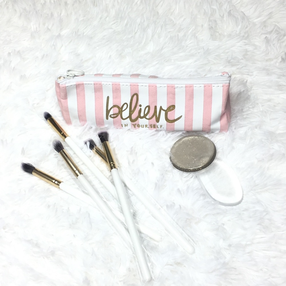 *HP 8pcs Set Makeup case brushes &  Beauty Sponges - Picture 2 of 6
