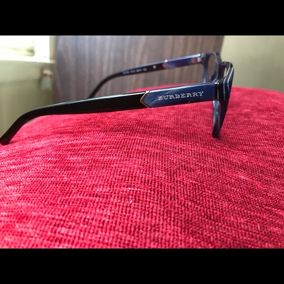 Elegant Frames - Picture 1 of 3