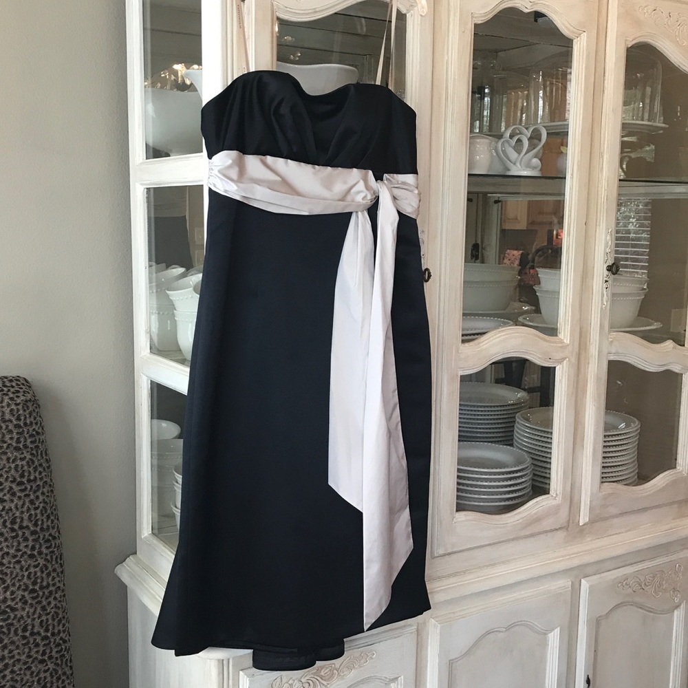 BCBG MAXAZRIA Wedding Cocktail dress