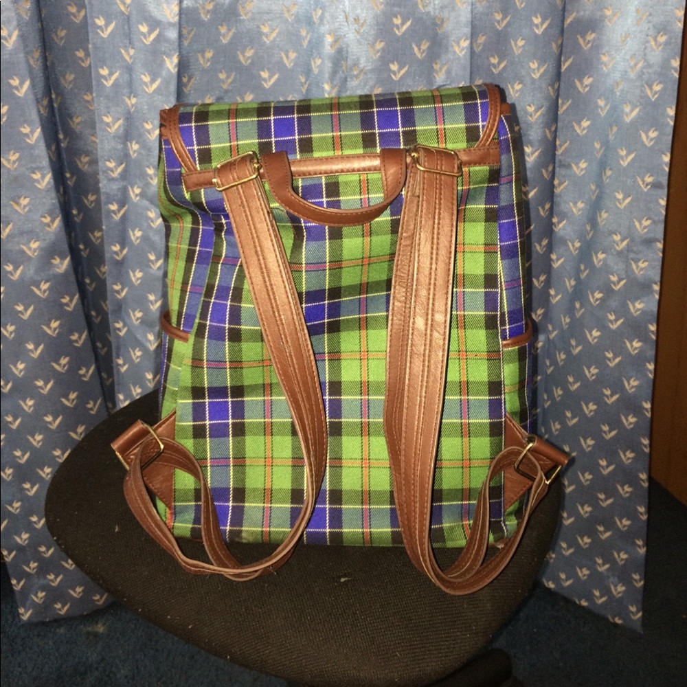 BackPack - Picture 3 of 5