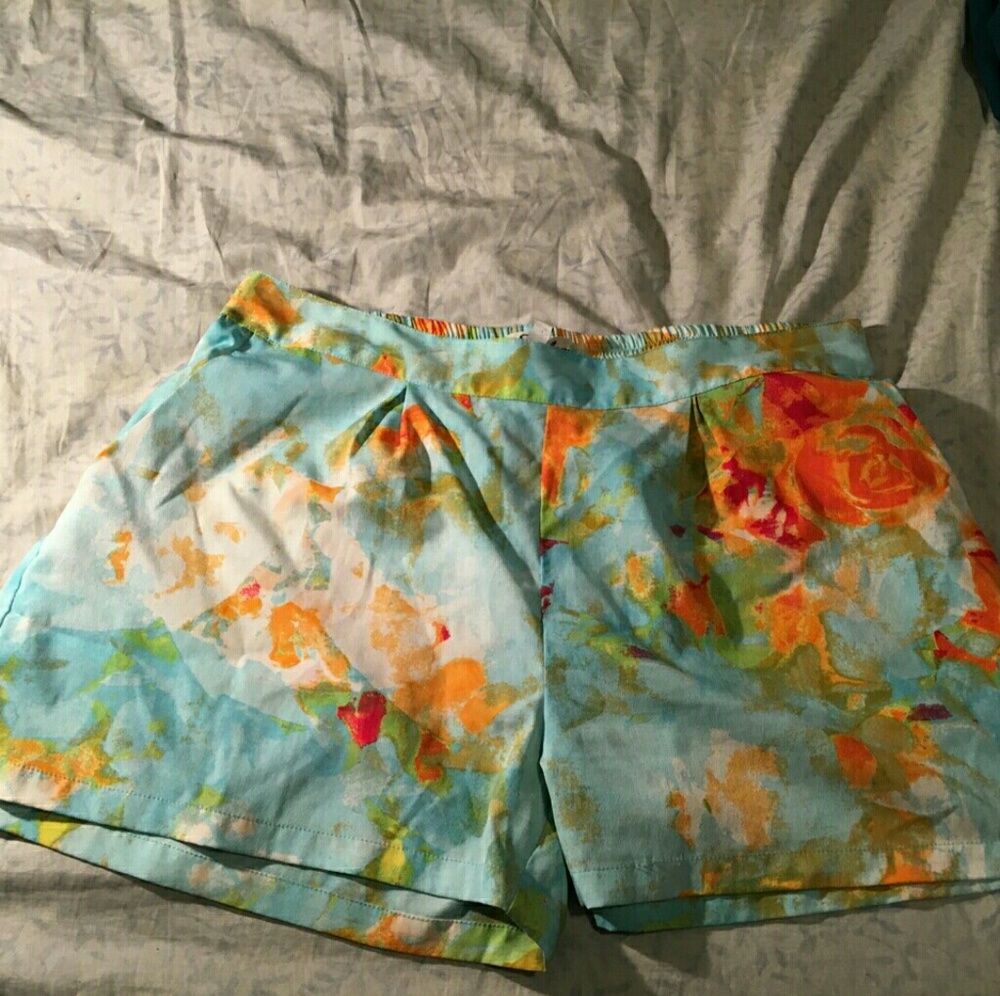 Pattern shorts