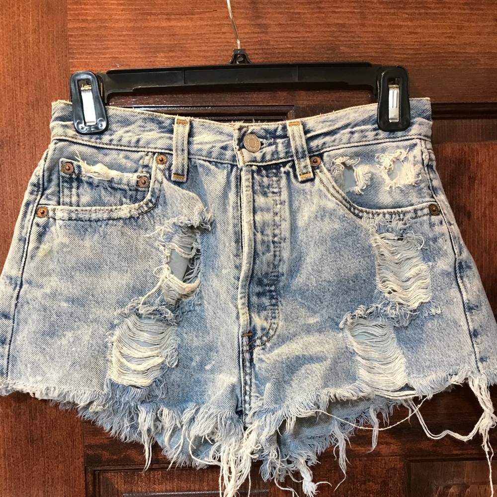 High waisted vintage Levi shorts