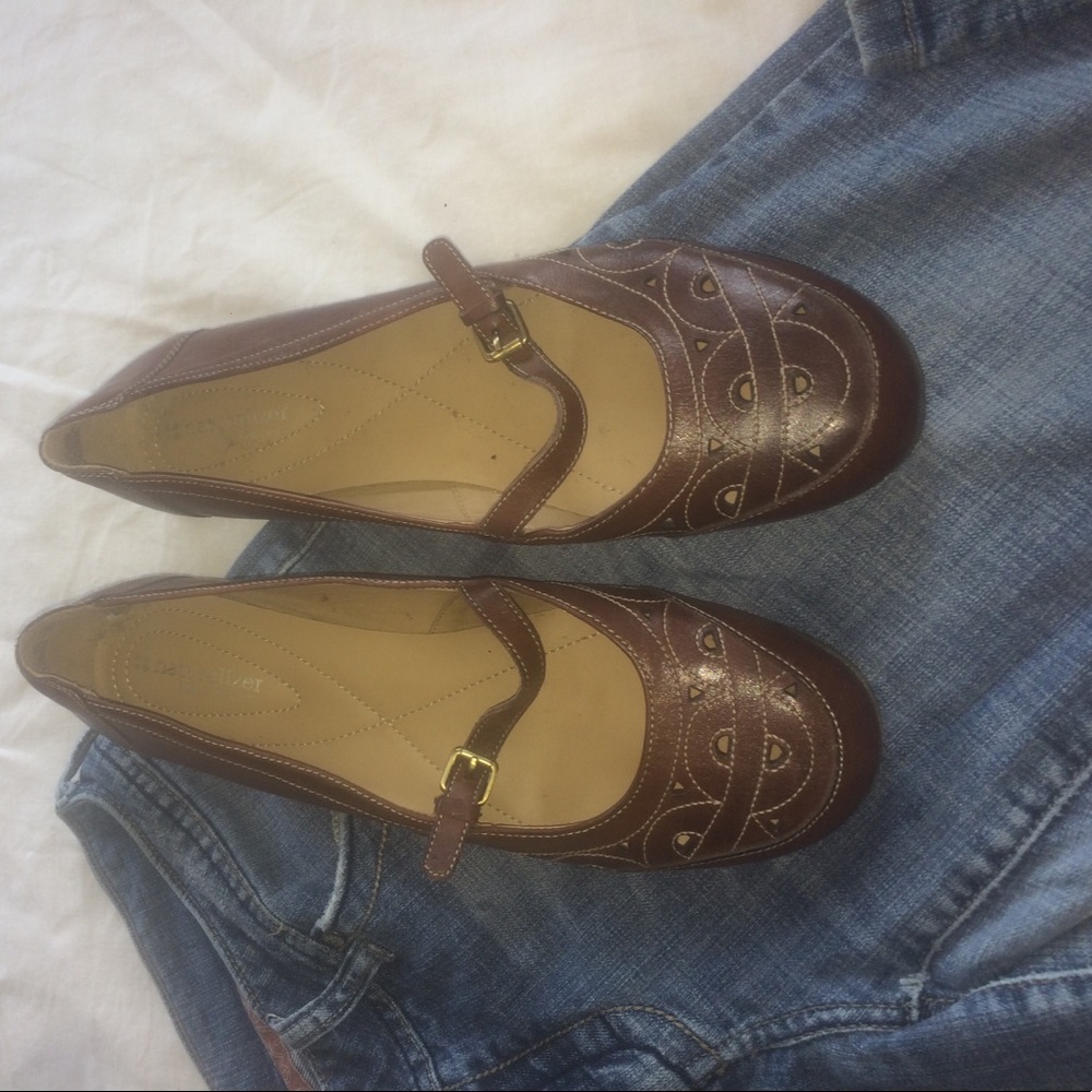 🌻❤️🌻 DEAL! DEAL!! DEAL!!!NATURALIZER Mary Janes