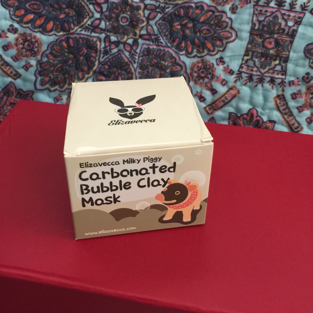 Carbonated bubble clay mask BRAND NEW NEVER OPENED