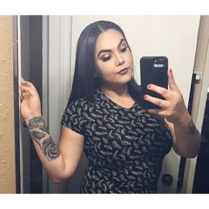 Meet your Posher, Vanessa