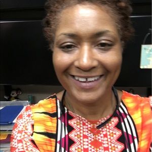 Meet your Posher, Ellen