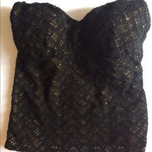 Urban strapless woven black & cream top