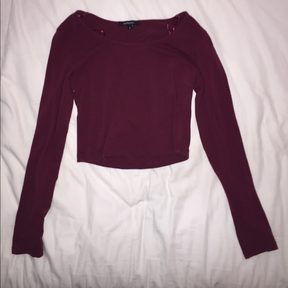 Red long sleeve crop top