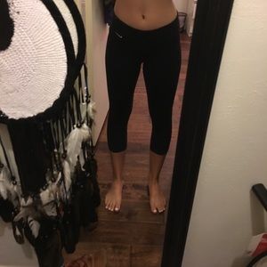 Nike dri-fit cropped leggings