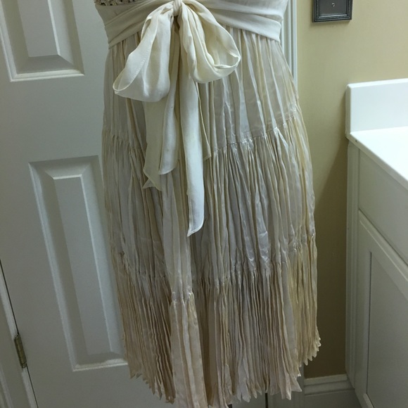 BCBG Maxazria Pearl Gatsby styled dress Like new - Picture 4 of 8