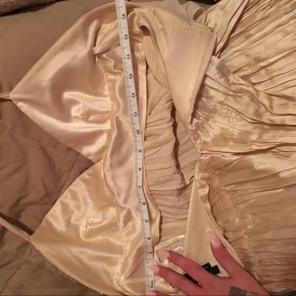 BCBG Maxazria Pearl Gatsby styled dress Like new - Picture 7 of 8