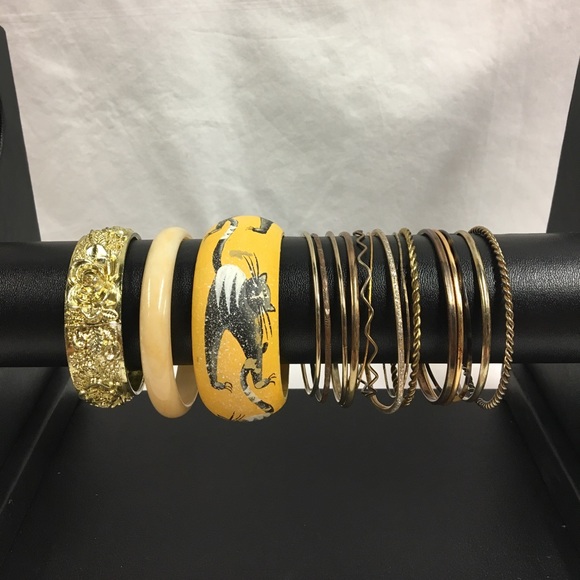 Yellow/Gold Set of Bracelets - Picture 1 of 3
