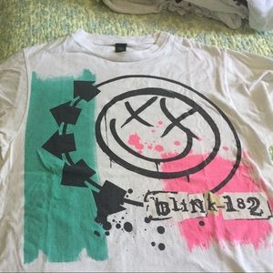 Hot topic blink 182 shirt