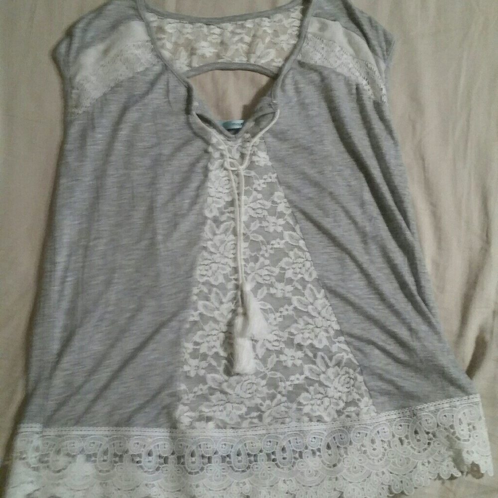 Maurices grey and white Jersey and lace tank