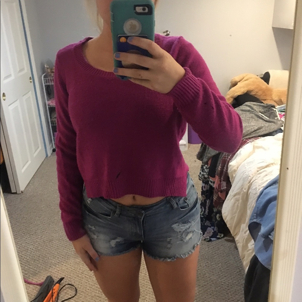 Hot pink cropped sweater from H&M