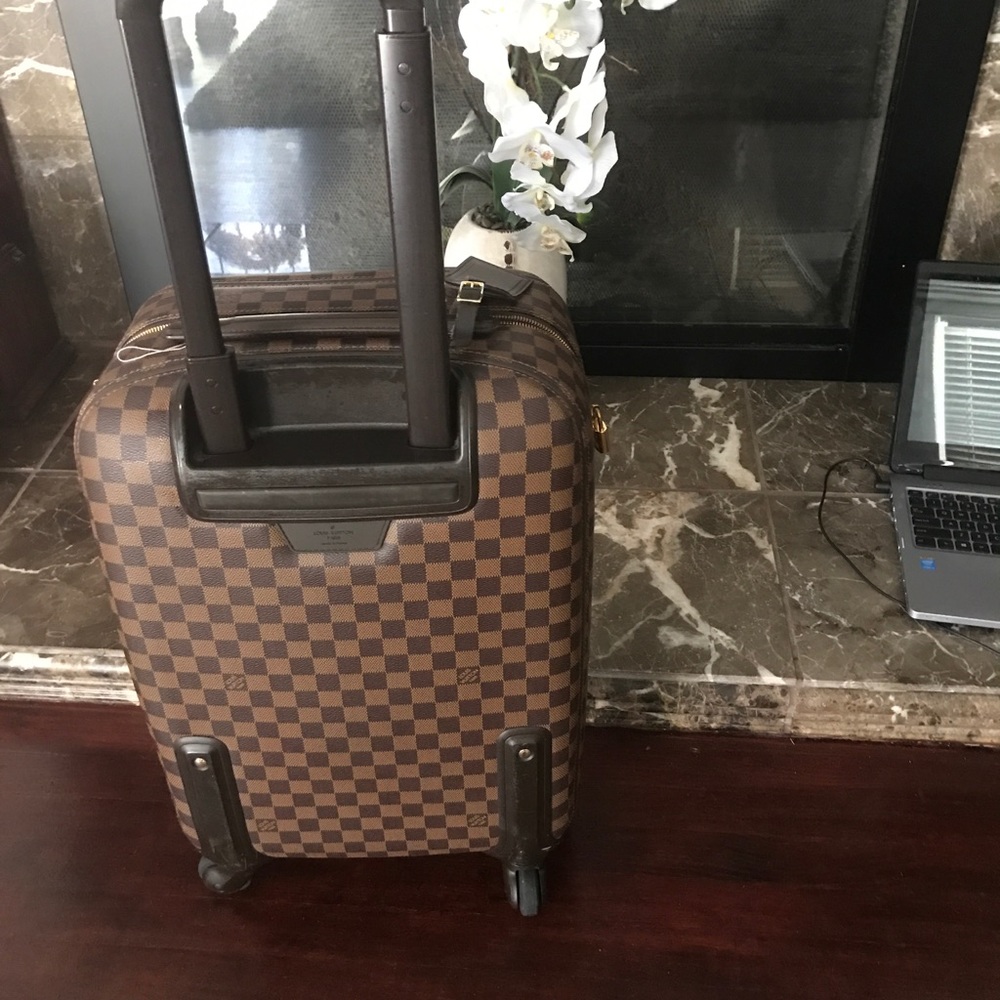 Louis Vuitton Zephyr 55 hard case Luggage - Picture 3 of 8