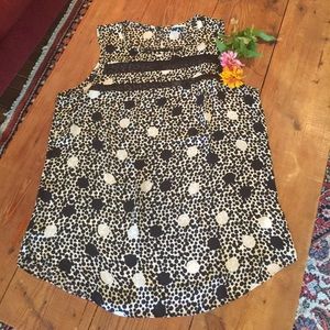 CAbi black and white blouse