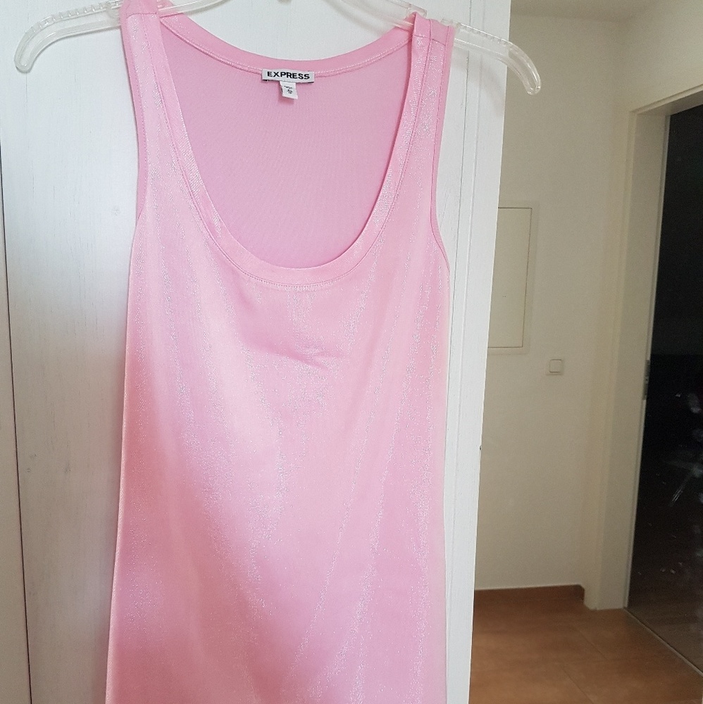 Express pink shimmery top