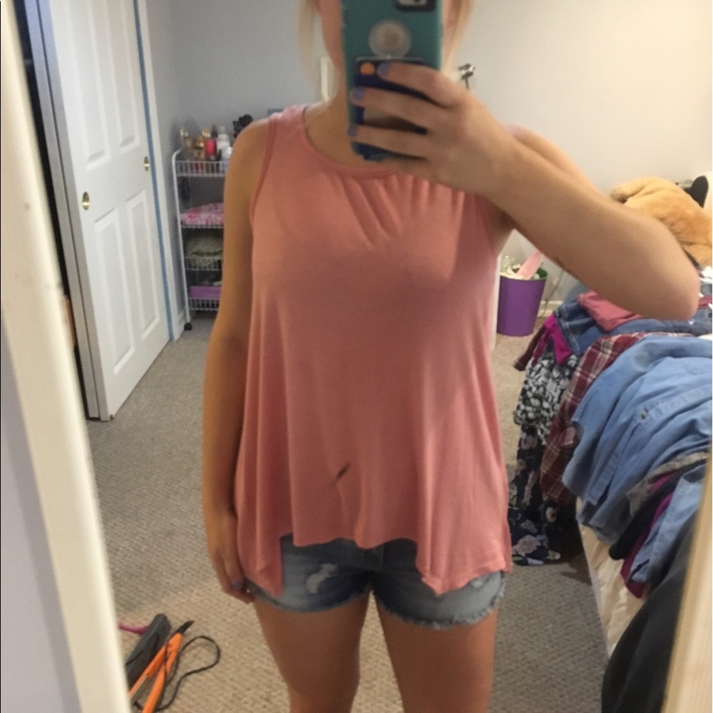 Light pink asymmetrical tank top