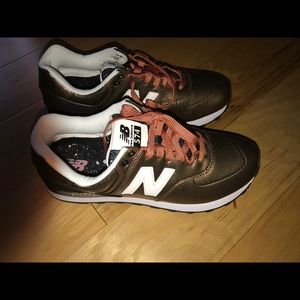 Women's New Balance 574