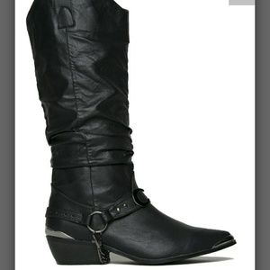 Yru death proof boots
