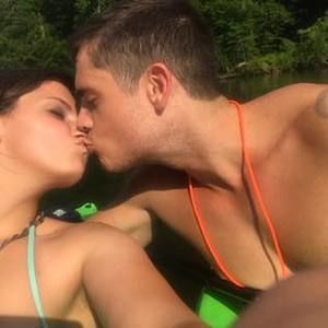 Meet your Posher, Juliana