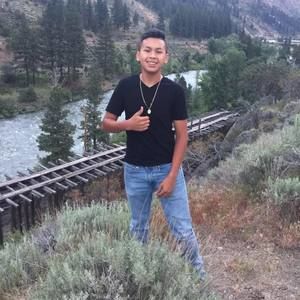 Meet your Posher, Carlos