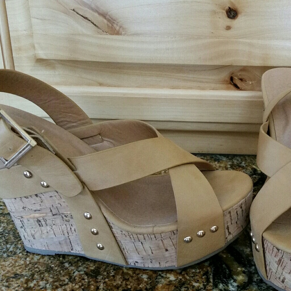 Wanted wedges