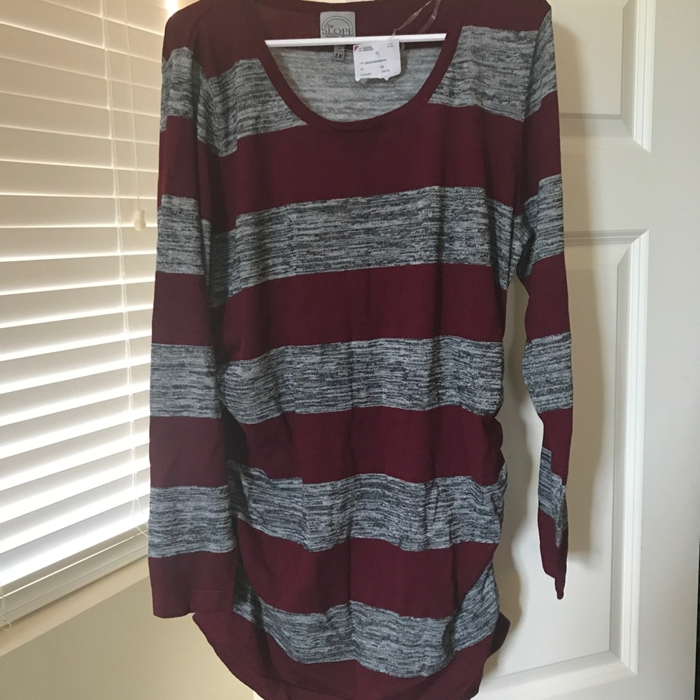 Burgundy/gray striped ruched sweater
