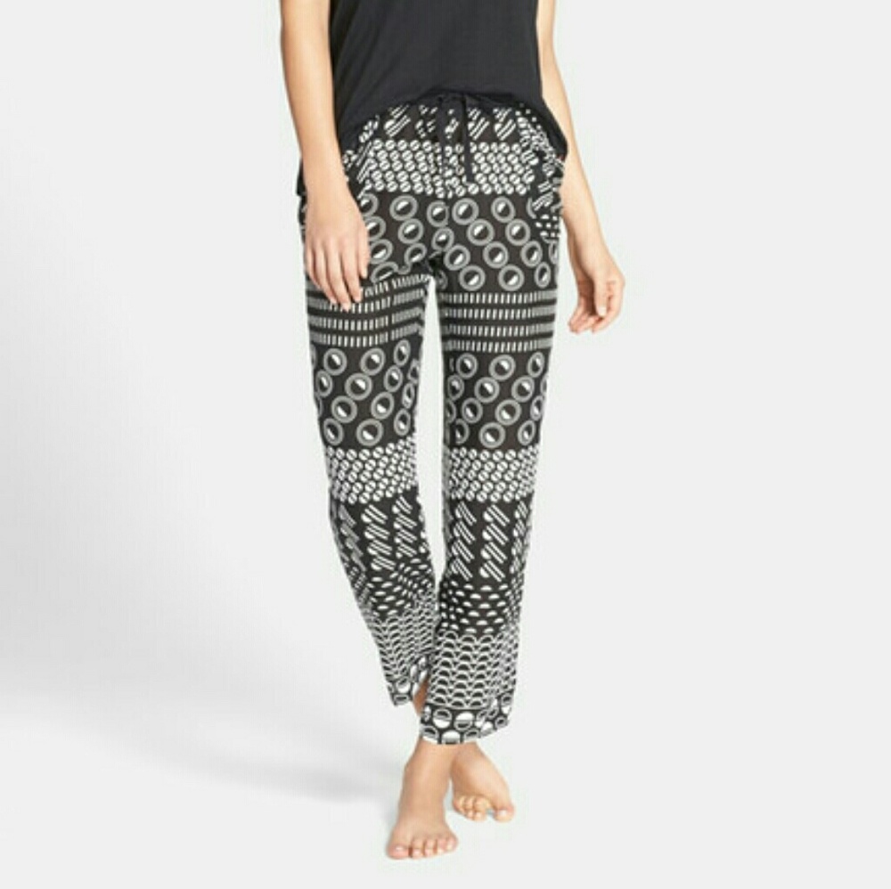 Natori eclipse lounge