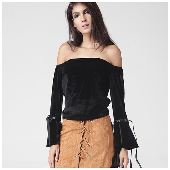 Black Velvet Off The Shoulder Top - Picture 2 of 5