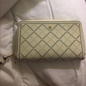 Tory Burch Wallet, NWOT