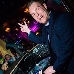 Meet your Posher, Nick