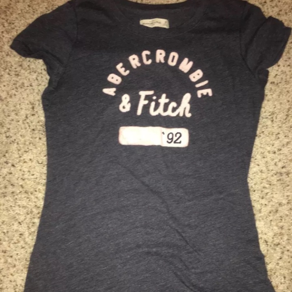 Abercrombie & Fitch Top