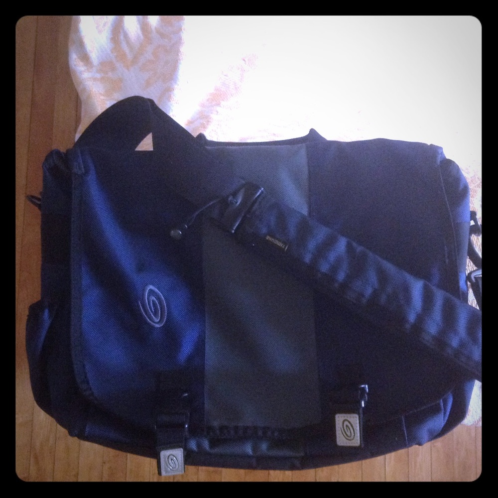 Timbuk2 Messenger Bag. Excellent Condition!