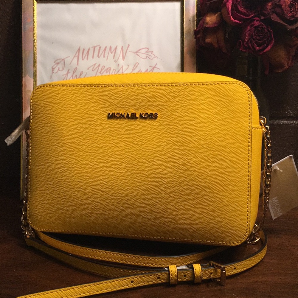 Mk jet travel yellow bag