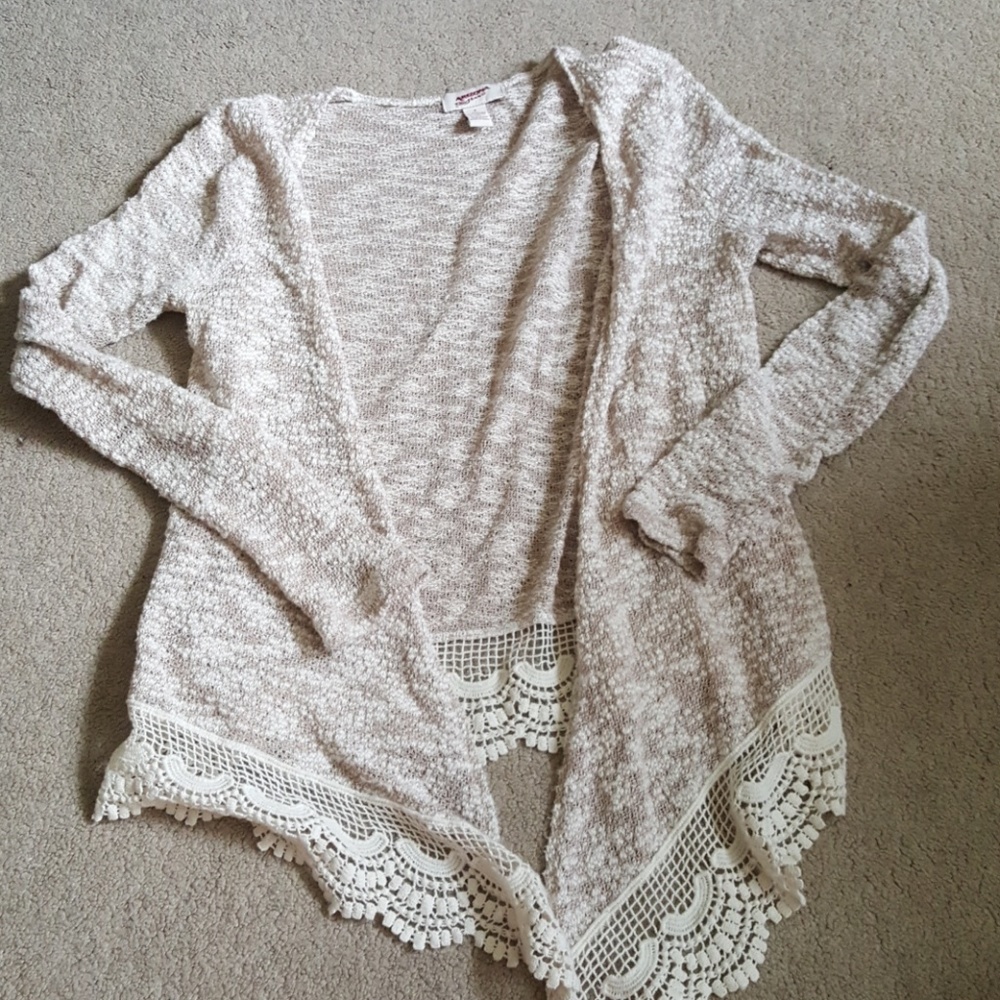 Lace embroidered cardigan
