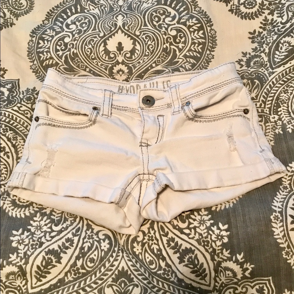 ❌SOLD! ✨White Denim Cutoff Shorts
