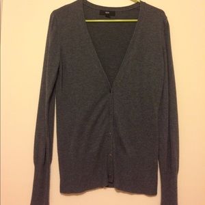 Grey cardigan