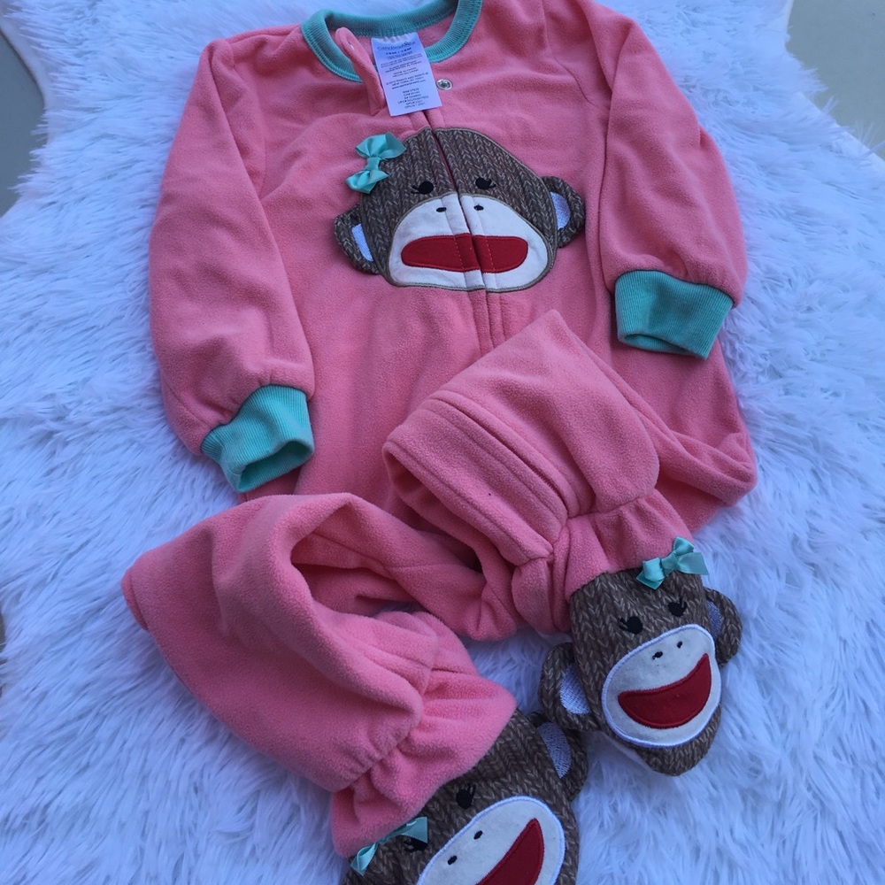 Sleeper 18 months sock monkey feet girl