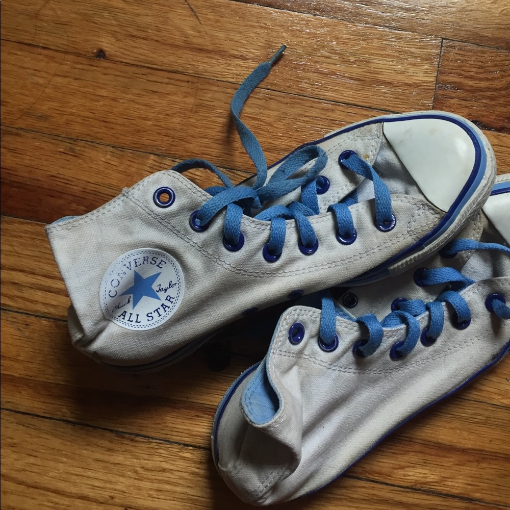 Converse high tops in blue and white